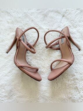 Steve Madden high heels beige women shoes size 6.5 M